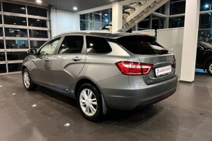 LADA VESTA