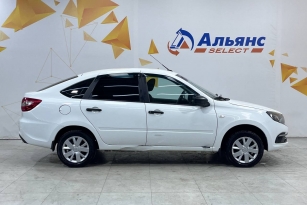 LADA GRANTA