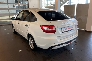 LADA GRANTA