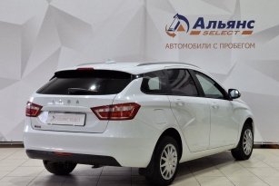 LADA VESTA