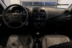 LADA GRANTA