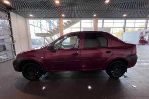 RENAULT LOGAN