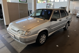 LADA 2115
