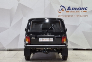 LADA NIVA TRAVEL