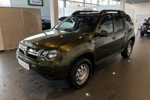 RENAULT DUSTER