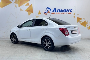 CHEVROLET AVEO