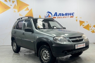 CHEVROLET NIVA