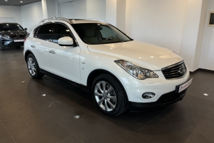 INFINITI QX50