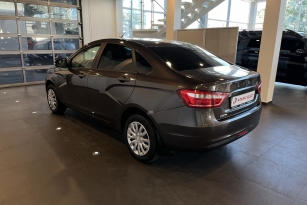LADA VESTA