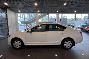 SKODA OKTAVIA
