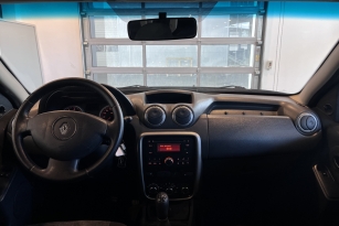 RENAULT DUSTER