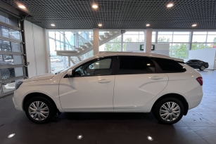 LADA VESTA