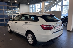 LADA VESTA