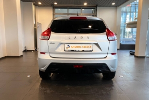 LADA XRAY