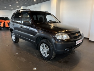 CHEVROLET NIVA