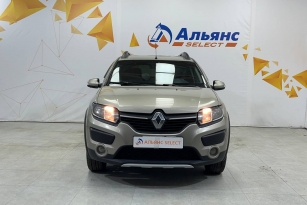 RENAULT SANDERO