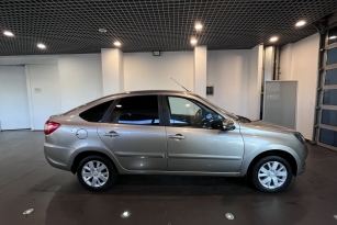 LADA GRANTA