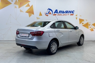 LADA VESTA