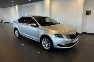 SKODA OKTAVIA