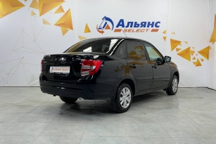 LADA GRANTA