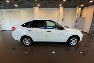 LADA GRANTA