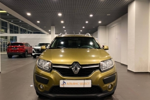 RENAULT SANDERO STEPWAY