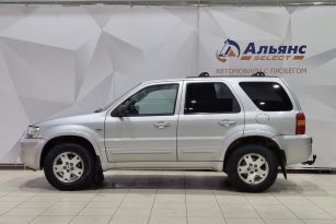 FORD MAVERICK XLT