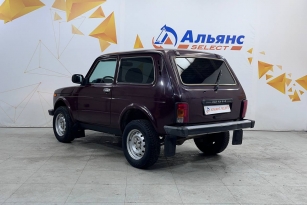 LADA 2121 (4X4)