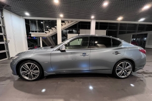 INFINITI Q50