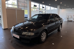 SKODA OKTAVIA