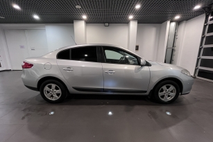 RENAULT FLUENCE