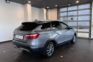 LADA VESTA