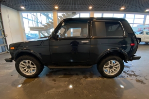 LADA 2121 (4X4)