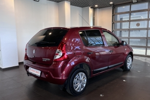 RENAULT SR