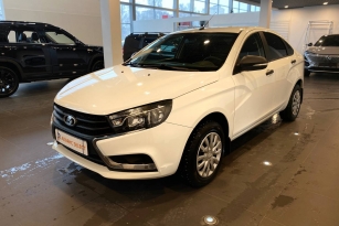 LADA VESTA