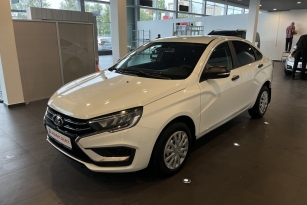 LADA VESTA