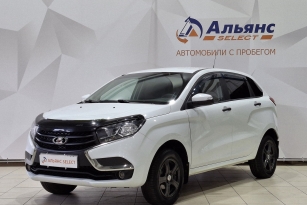 LADA XRAY