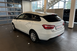 LADA VESTA