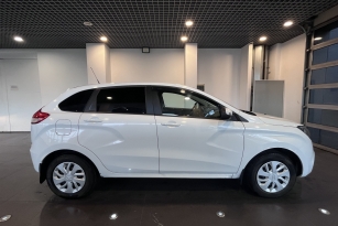 LADA XRAY