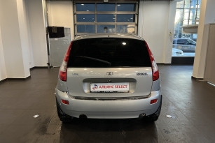 LADA KALINA