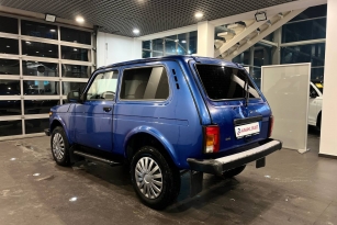 LADA 2121 (4X4)