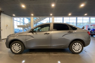 LADA VESTA