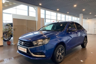 LADA VESTA