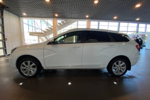 LADA VESTA