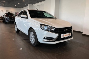 LADA VESTA
