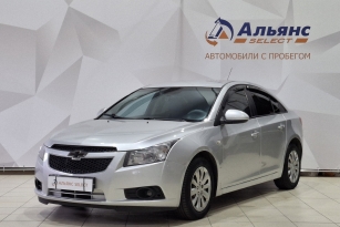 CHEVROLET CRUZE