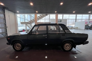 LADA 2107