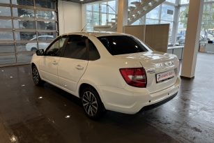 LADA GRANTA