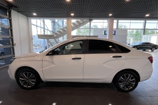 LADA VESTA