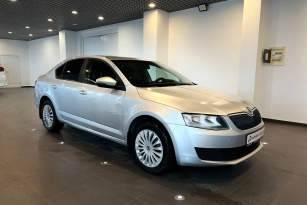 SKODA OKTAVIA
